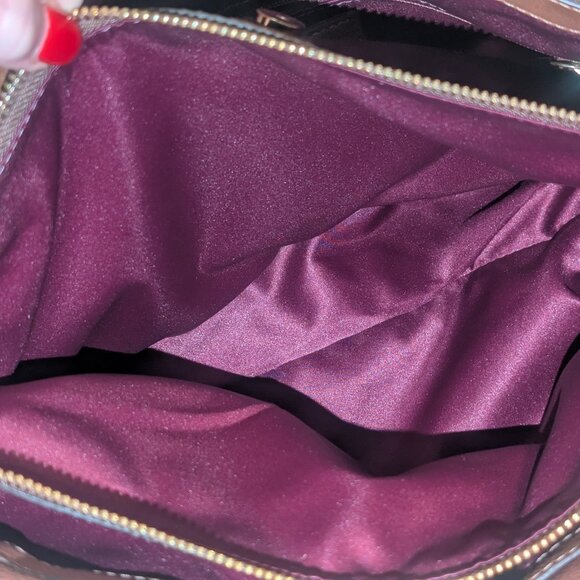 New with tags Coach Madison Embossed Flap Carry-All Coach - Picture 9 of 15